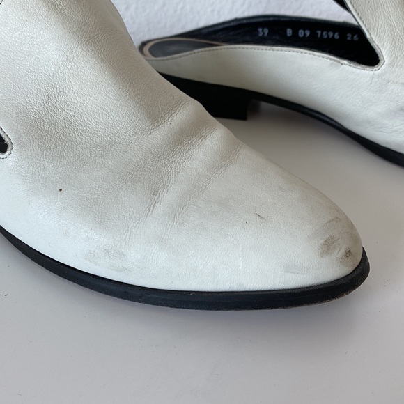 ROBERT CLERGERIE Alice Slip-Ons - Picture 8 of 12